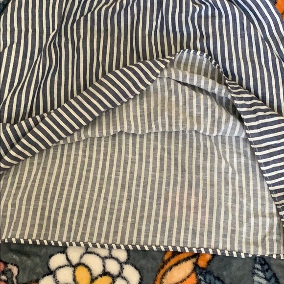 Top - Picture 3 of 4